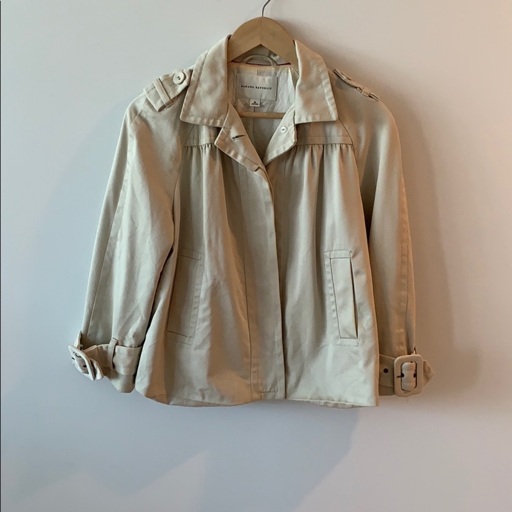 Banana Republic cropped trench coat
